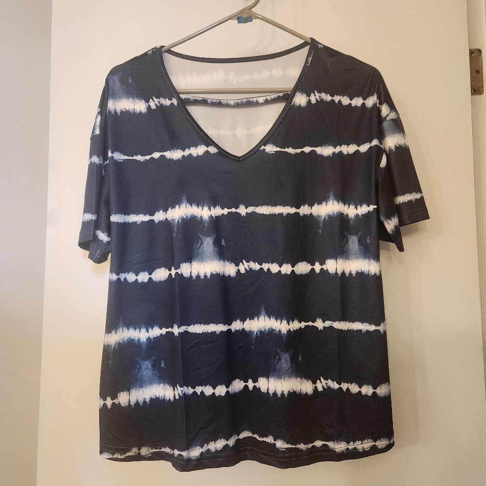 Tie-Dye V-Neck Top